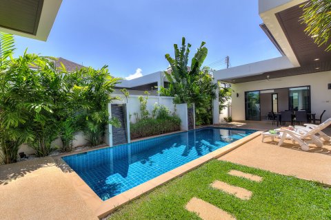 Villa in Pattaya, Thailand 3 bedrooms № 163828 - photo 4