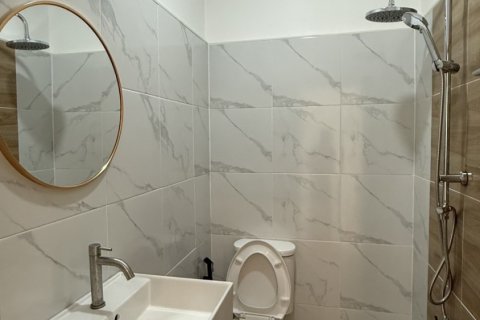 Villa in Pattaya, Thailand 3 bedrooms № 163829 - photo 10