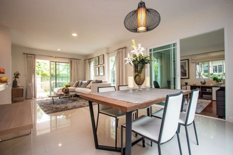 Haus in Chiang Mai, Thailand 4 Schlafzimmer № 220495 - Foto 12
