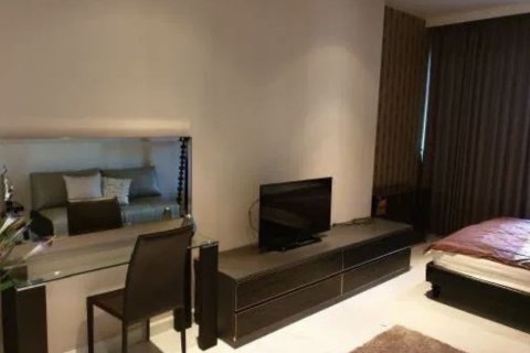 Студия в кондо в Патхум Ване, Бангкок, Таиланд № 145028 - фото 6