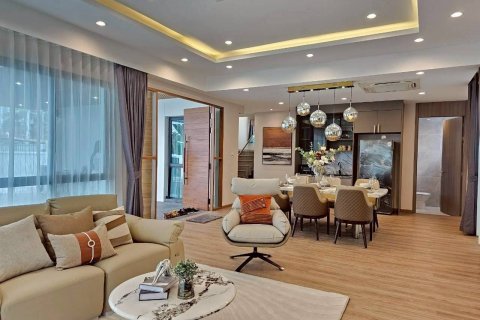 Вилла в Паттайе, Таиланд с 4 спальнями  № 138842 - фото 11