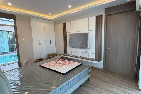 Вилла в Паттайе, Таиланд с 4 спальнями  № 138843 - фото 15