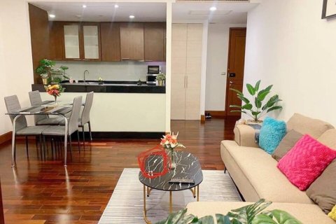 Condo in Yan Nawa, Bangkok, Thailand, 2 bedrooms  № 147023 - photo 1