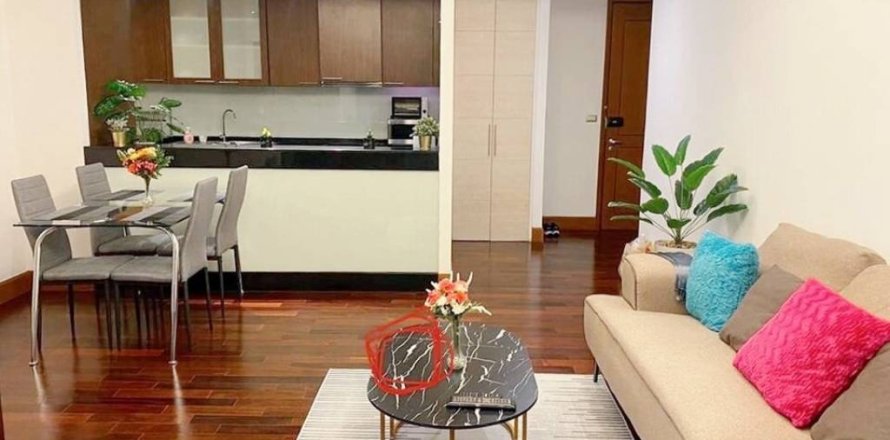 Condo in Yan Nawa, Bangkok, Thailand, 2 bedrooms  № 147023