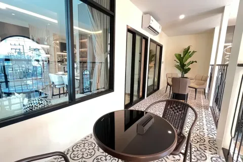 Condominio de 2 dormitorios en Jomtien Beach, Pattaya, Tailandia № 210685 - foto 14