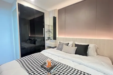 Condominio de 2 dormitorios en Jomtien Beach, Pattaya, Tailandia № 210685 - foto 9