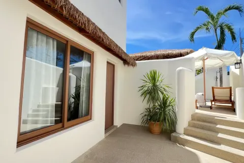 Casa de 4 dormitorios en Jomtien Beach, Pattaya, Tailandia № 210683 - foto 6