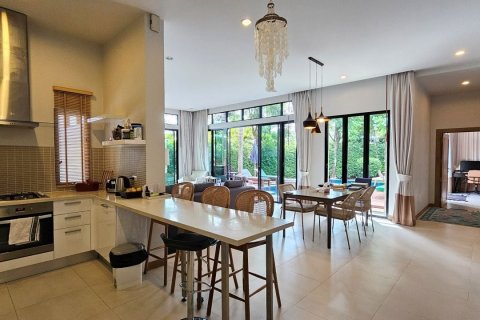 Вилла в Пхукете, Таиланд с 3 спальнями  № 136903 - фото 12