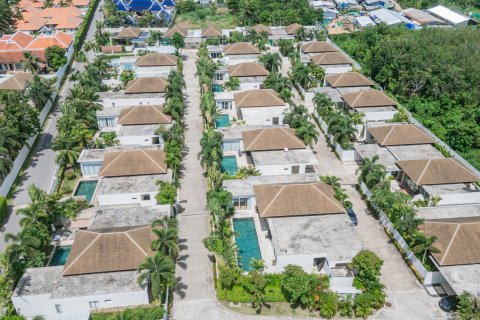 House in Phuket, Thailand 4 bedrooms № 136899 - photo 6