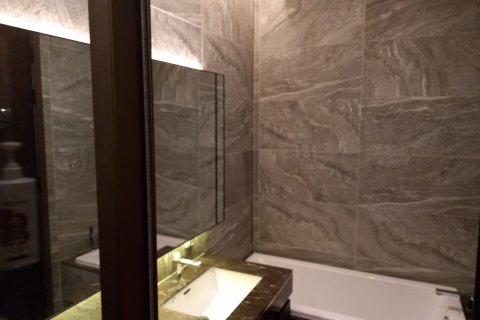 Студия в кондо в Клонг Тоэй, Бангкок, Таиланд № 136902 - фото 3