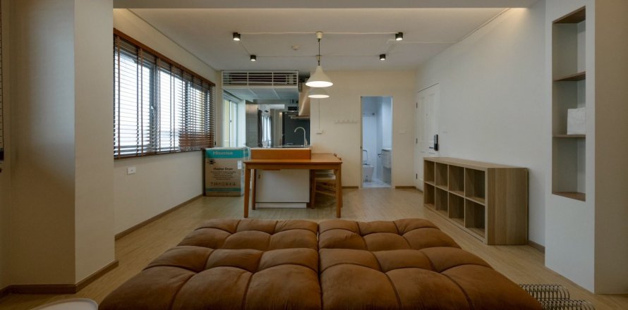 Кондоминиум с 2 спальнями в Пхракханонге, Бангкок, Таиланд № 155918