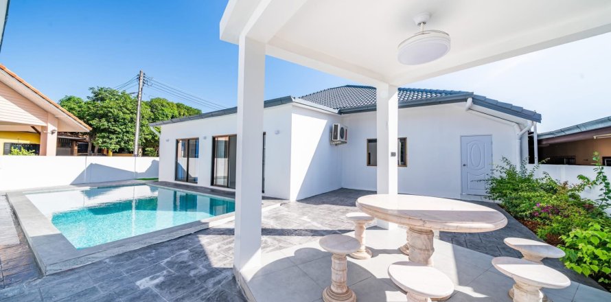 Вилла в Паттайе, Таиланд с 5 спальнями  № 155917