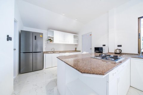 Вилла в Паттайе, Таиланд с 5 спальнями  № 155917 - фото 7