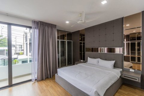 Таунхаус в Ханг Донге, Таиланд с 3 спальнями  № 161638 - фото 13