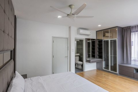 Таунхаус в Ханг Донге, Таиланд с 3 спальнями  № 161638 - фото 15