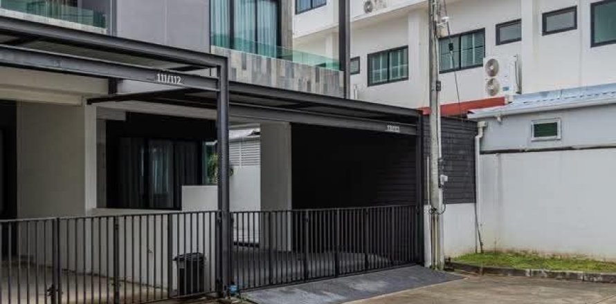 Таунхаус в Ханг Донге, Таиланд с 3 спальнями  № 161638