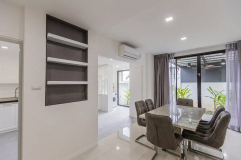 Таунхаус в Ханг Донге, Таиланд с 3 спальнями  № 161638 - фото 6