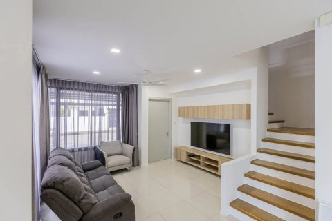 Таунхаус в Ханг Донге, Таиланд с 3 спальнями  № 161638 - фото 2