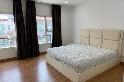 Townhouse à Thung Khru, Bangkok, Thaïlande 3 chambres № 161633 - photo 10