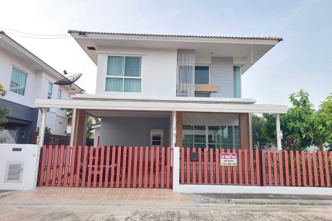 Maison à Phra Pradaeng, Thaïlande 3 chambres № 161639