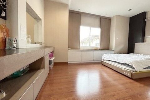 Maison à Lat Phrao, Bangkok, Thaïlande 3 chambres № 161634 - photo 17