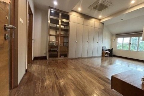 Maison à Lat Phrao, Bangkok, Thaïlande 3 chambres № 161634 - photo 11