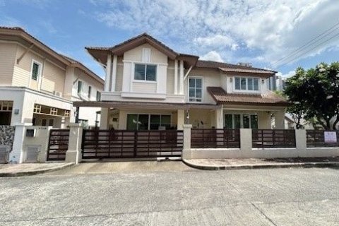 House in Lat Phrao, Bangkok, Thailand 3 bedrooms № 161634