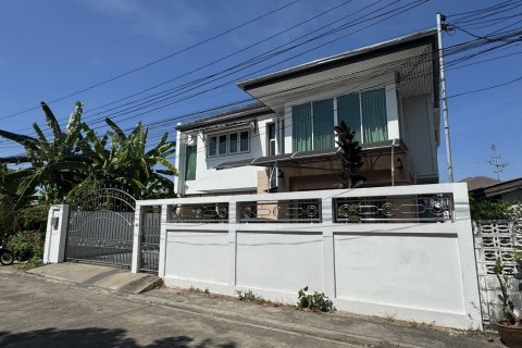 Maison à Suan Luang, Bangkok, Thaïlande 4 chambres № 161636 - photo 15