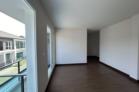 Дом в Тунг Кхру, Бангкок, Таиланд с 4 спальнями  № 153354 - фото 14