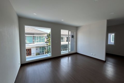 Дом в Тунг Кхру, Бангкок, Таиланд с 4 спальнями  № 153354 - фото 4