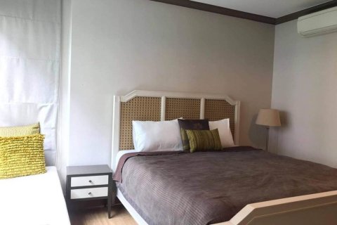 Кондоминиум с 2 спальнями в Патхум Ване, Бангкок, Таиланд № 153355 - фото 8