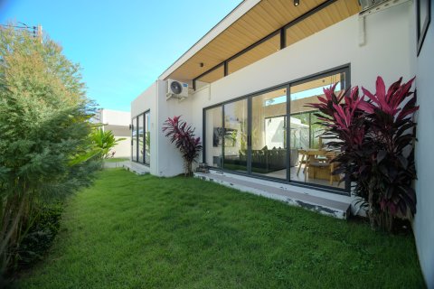 Villa in Ko Samui, Thailand 3 bedrooms № 158988 - photo 10