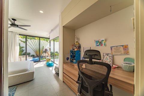 Villa in Ko Samui, Thailand 3 bedrooms № 158988 - photo 4