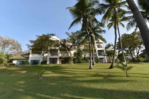 Condo à Cha-am, Thaïlande, 2 chambres  № 158987