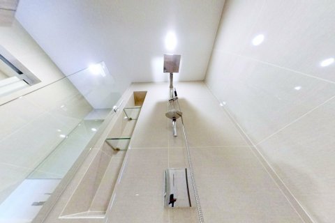 Кондоминиум с 2 спальнями в Бангне, Бангкок, Таиланд № 167923 - фото 20