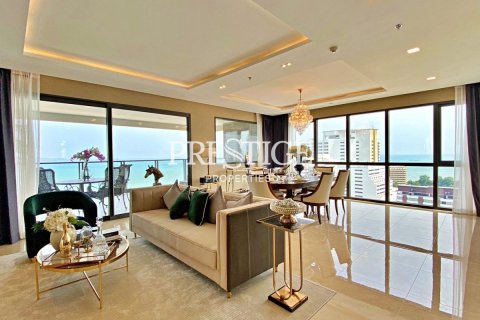 Condo in Pattaya, Thailand, 4 bedrooms  № 198698