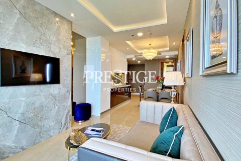 Condo in Pattaya, Thailand, 2 bedrooms  № 198699