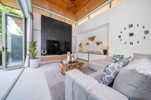 Villa in Phuket, Thailand 3 bedrooms № 159184 - photo 18