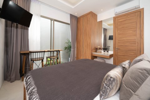 Villa in Phuket, Thailand 3 bedrooms № 159184 - photo 23