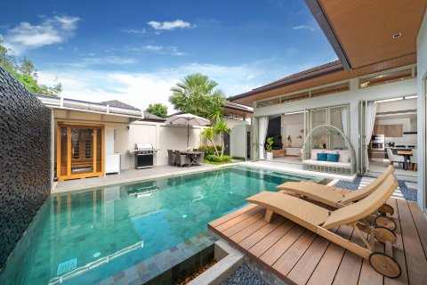 Villa in Phuket, Thailand 3 bedrooms № 159184