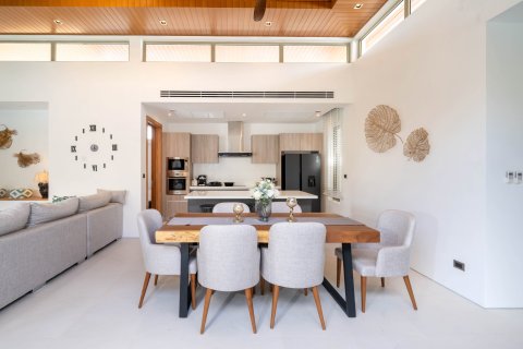 Villa in Phuket, Thailand 3 bedrooms № 159184 - photo 19