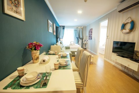 Condo in Hua Hin, Thailand, 2 bedrooms № 159190 - photo 9