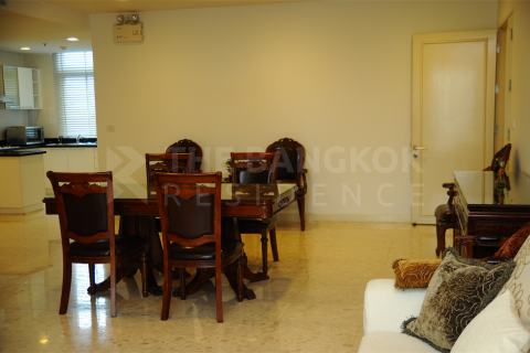 Condo in Bangkok, Thailand, 3 bedrooms № 184712 - photo 10