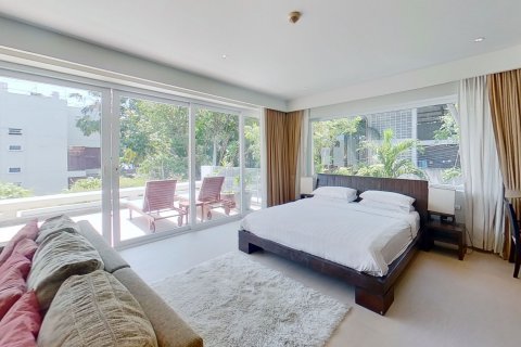 Condo à Phuket, Thaïlande, 2 chambres  № 136884 - photo 6