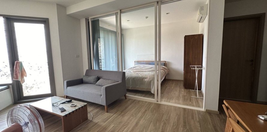 Condo in Cha-am, Thailand, 2 bedrooms  № 158419