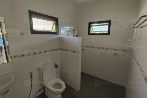 Commercial property in Ko Samui, Thailand № 180159 - photo 14