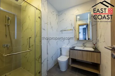 Casa de 4 dormitorios en Pattaya, Tailandia № 213648 - foto 10