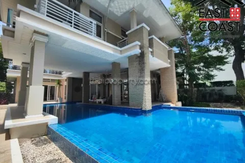 Casa de 3 dormitorios en Pattaya, Tailandia № 213654 - foto 17