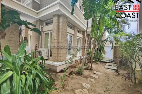 Casa de 3 dormitorios en Pattaya, Tailandia № 213654 - foto 22