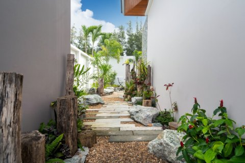 Villa in Phuket, Thailand 3 bedrooms № 116526 - photo 4